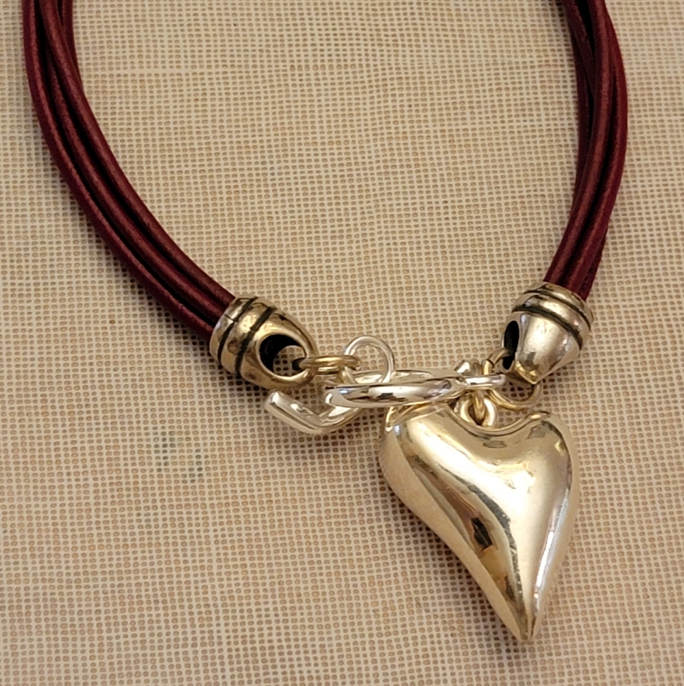 925 STERLING SILVER HEART ON RED LEATHER CORD TOGGLE BRACELET 7.5"